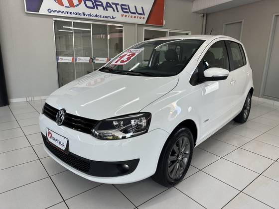 VOLKSWAGEN FOX 1.0 MI 8V FLEX 4P MANUAL VOLKSWAGEN FOX 1.0 MI 8V FLEX 4P MANUAL